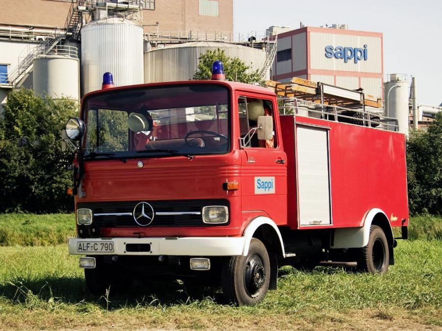  Mercedes-Benz LP813 TLF-8 by Ziegler 1973 года  (фото 2 из 2)